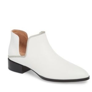 HALOGEN White Booties